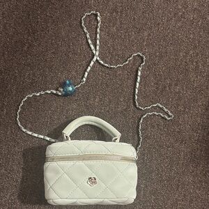 Flash Sale!!! Quilted Cream Blue Crossbody Handbag with Top Handle —16*11*7.5cm